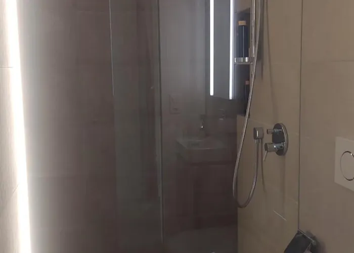 ホームステイ Private View